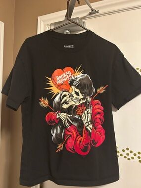 Broken Promises Black Short-Sleeve Graphic Tee